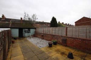 Rear courtyard garden/shed- click for photo gallery